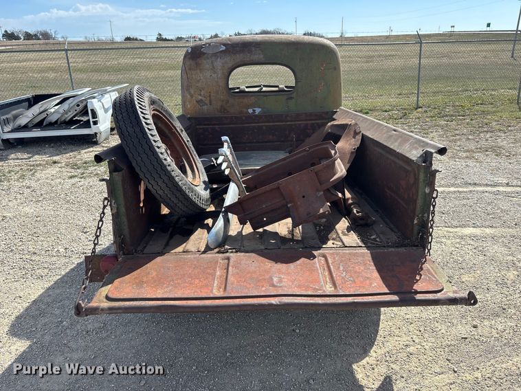 image for item EA4657 1941 International Harvester KB-1 pickup truck