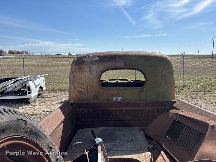 image for item EA4657 1941 International Harvester KB-1 pickup truck