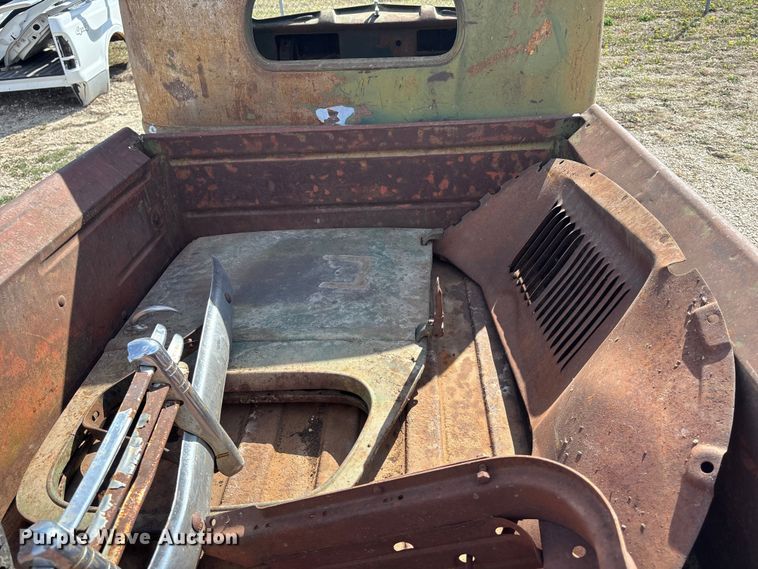 image for item EA4657 1941 International Harvester KB-1 pickup truck