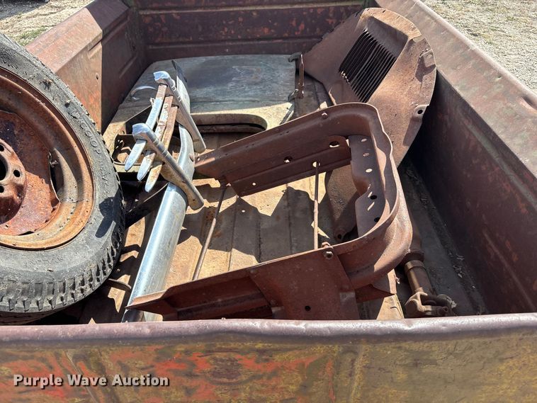 image for item EA4657 1941 International Harvester KB-1 pickup truck