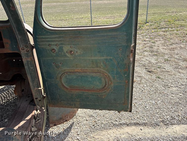 image for item EA4657 1941 International Harvester KB-1 pickup truck