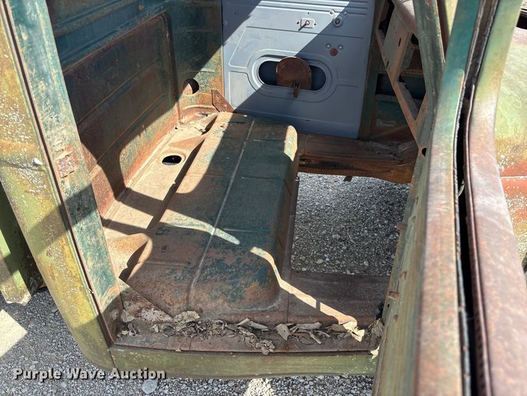 image for item EA4657 1941 International Harvester KB-1 pickup truck