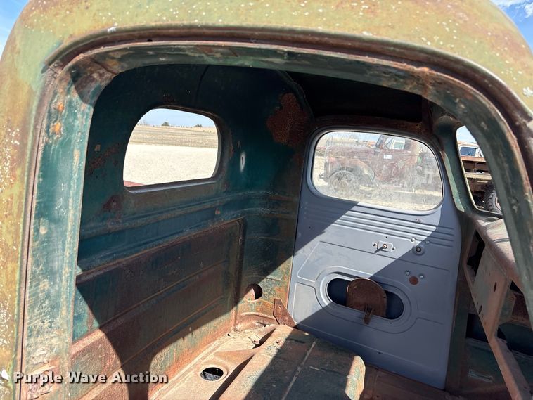 image for item EA4657 1941 International Harvester KB-1 pickup truck