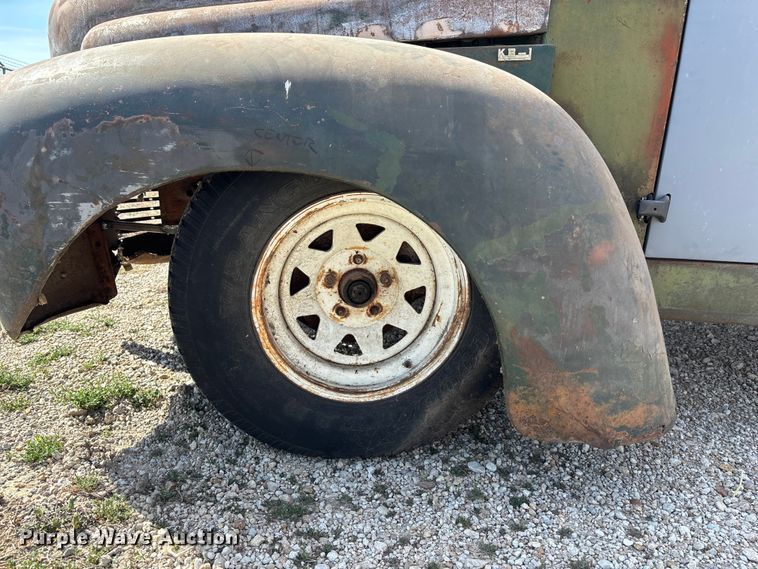 image for item EA4657 1941 International Harvester KB-1 pickup truck