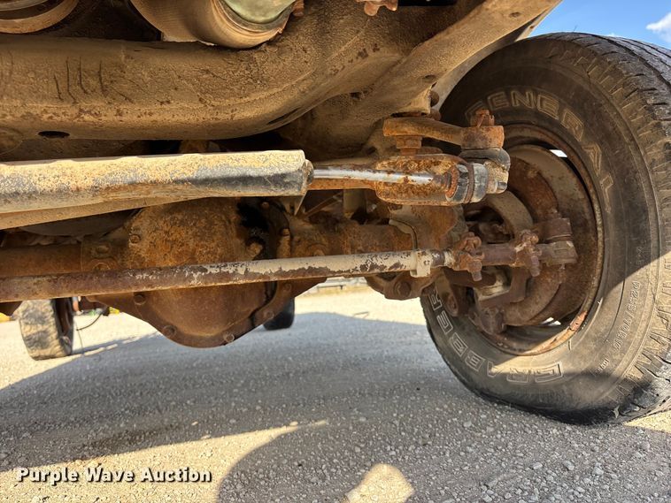 image for item EA4658 1979 Ford F150 pickup truck cab and chassis