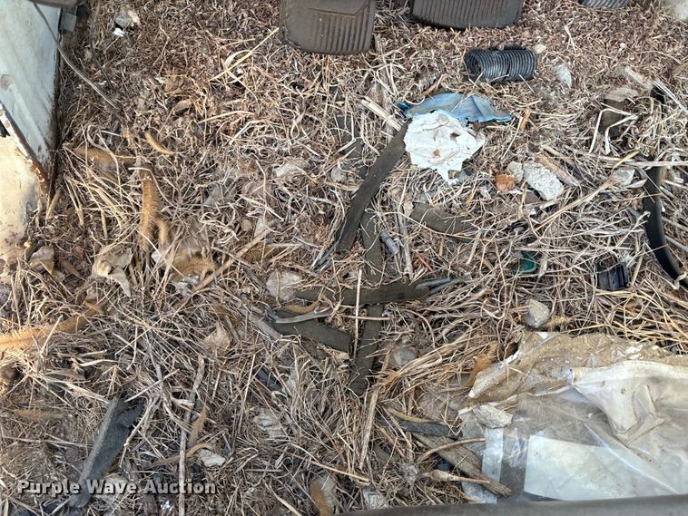 image for item EA4658 1979 Ford F150 pickup truck cab and chassis