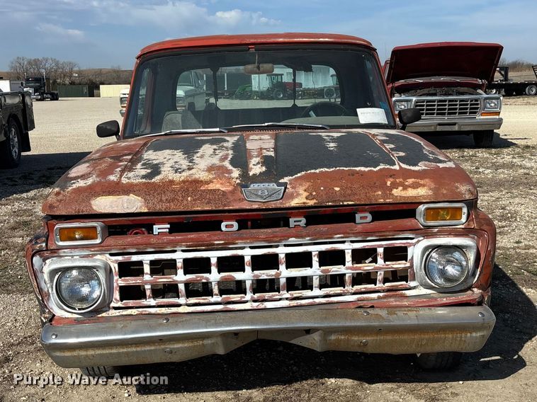 image for item EA4659 1965 Ford F100 pickup truck cab and chassis