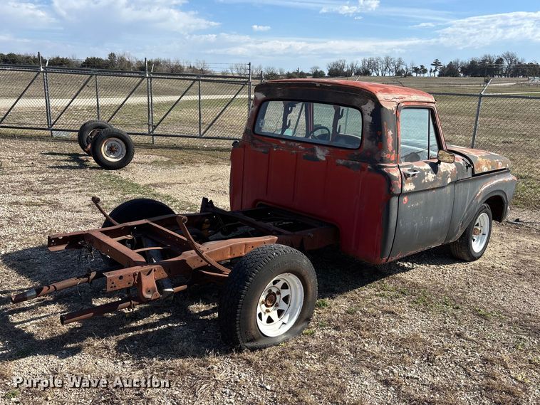 image for item EA4659 1965 Ford F100 pickup truck cab and chassis