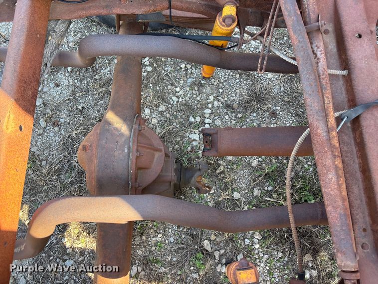 image for item EA4659 1965 Ford F100 pickup truck cab and chassis