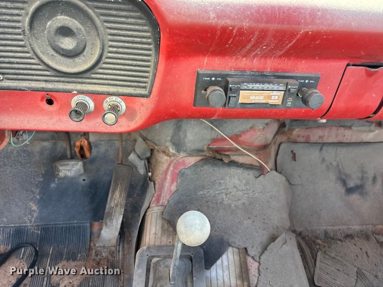 image for item EA4659 1965 Ford F100 pickup truck cab and chassis