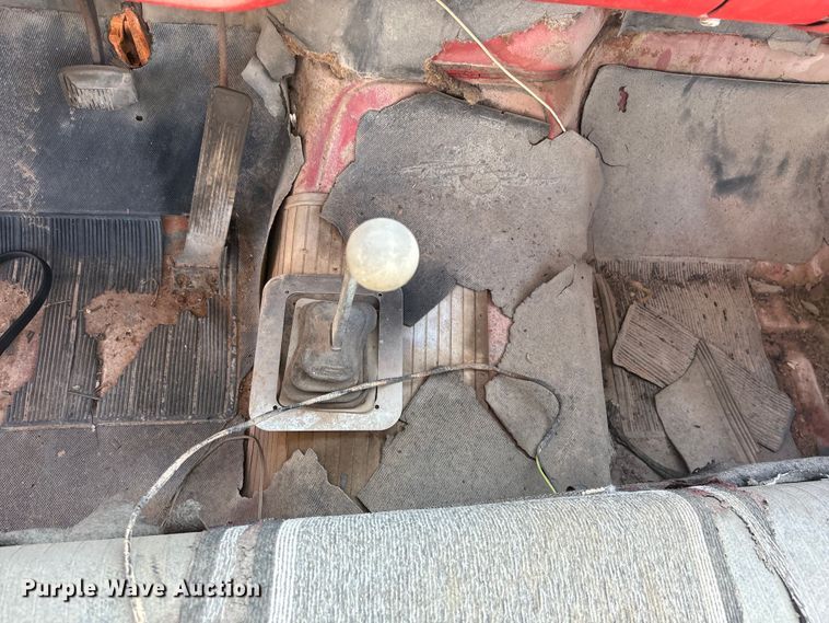 image for item EA4659 1965 Ford F100 pickup truck cab and chassis