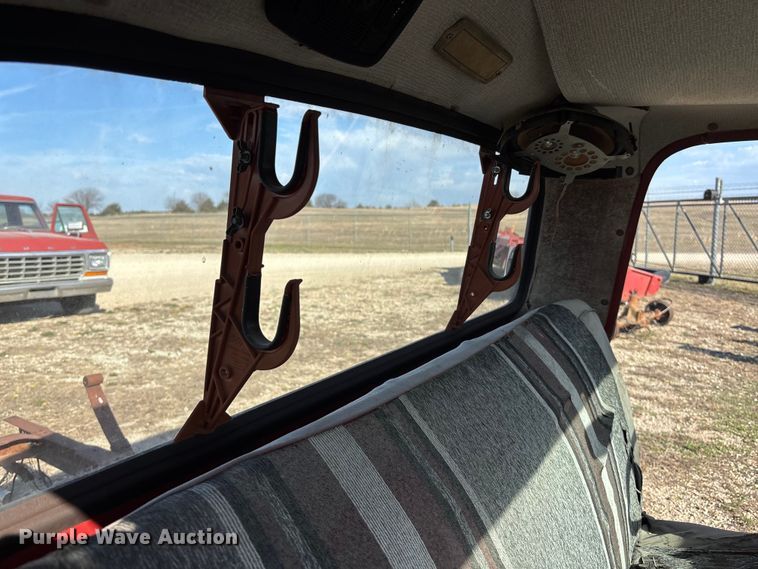 image for item EA4659 1965 Ford F100 pickup truck cab and chassis