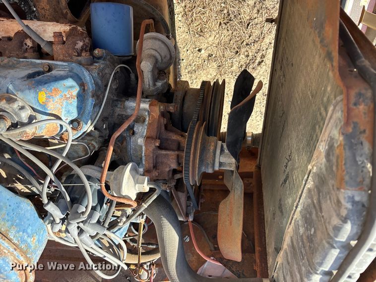 image for item EA4659 1965 Ford F100 pickup truck cab and chassis