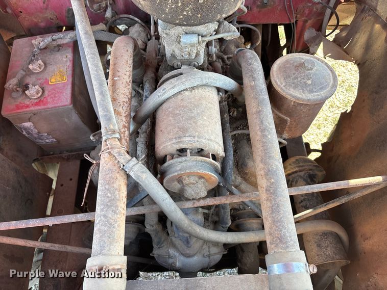 image for item EA4659 1965 Ford F100 pickup truck cab and chassis