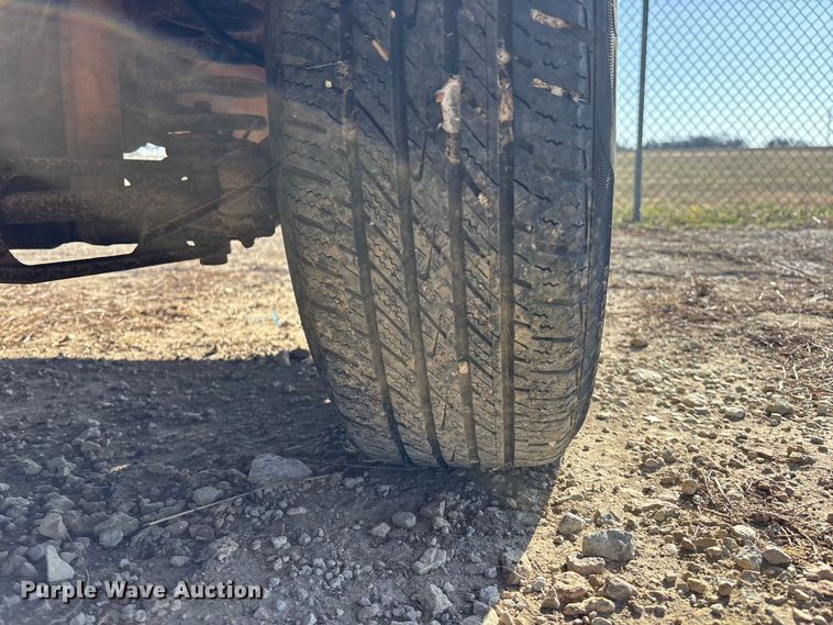 image for item EA4659 1965 Ford F100 pickup truck cab and chassis