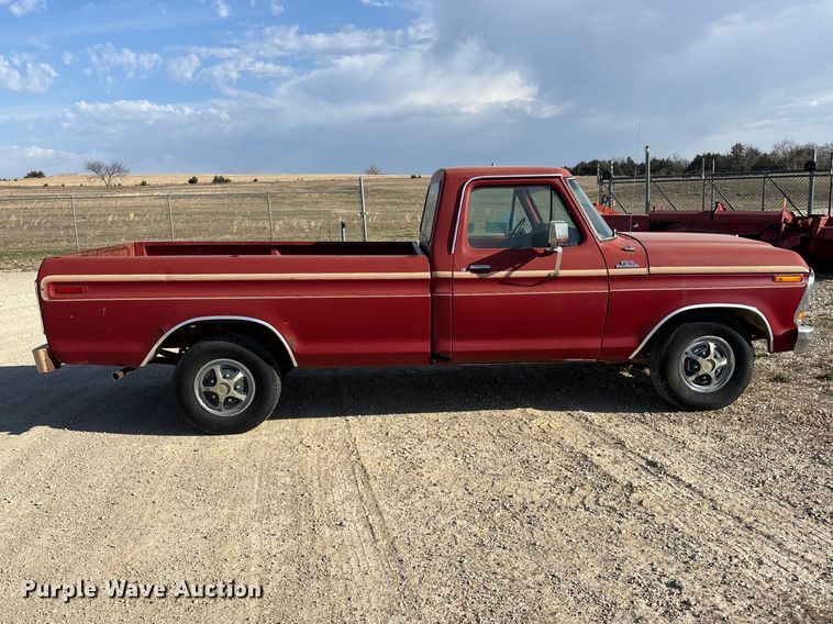 image for item EA4660 1978 Ford F150 Ranger pickup truck