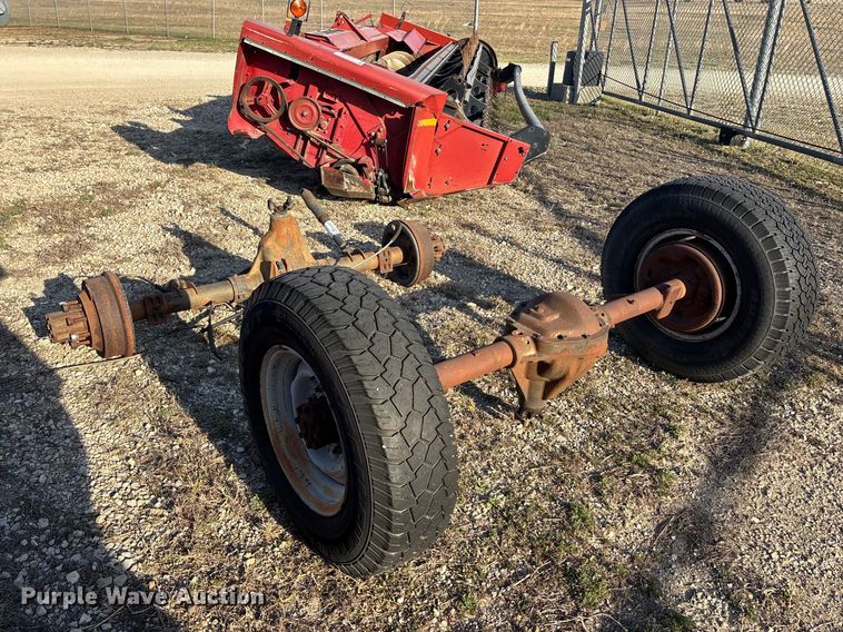 image for item EA4661 (2) axles