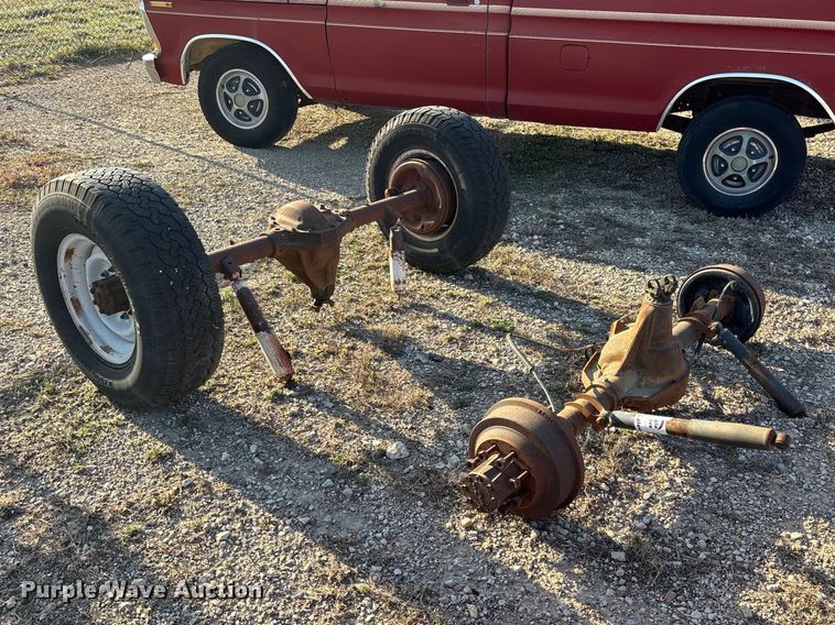 image for item EA4661 (2) axles