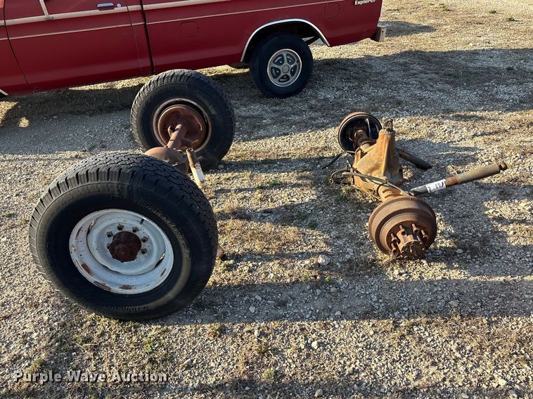 image for item EA4661 (2) axles