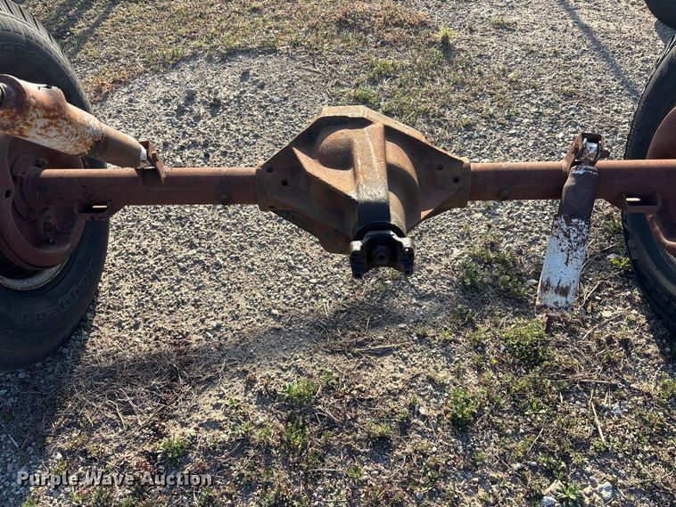 image for item EA4661 (2) axles