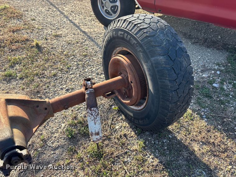 image for item EA4661 (2) axles