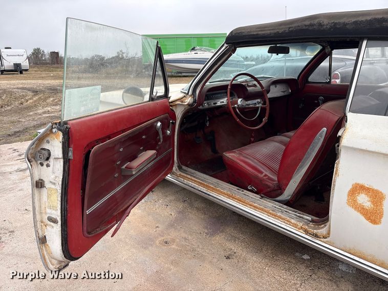 image for item EA7203 1963 Chevrolet Corvair 