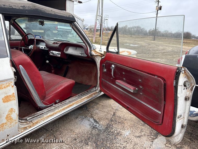 image for item EA7203 1963 Chevrolet Corvair 