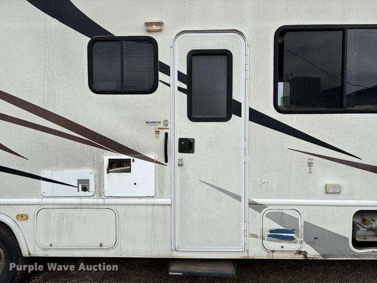 image for item EA7204 2007 Four Winds 31F RV