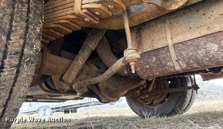 image for item EA7204 2007 Four Winds 31F RV