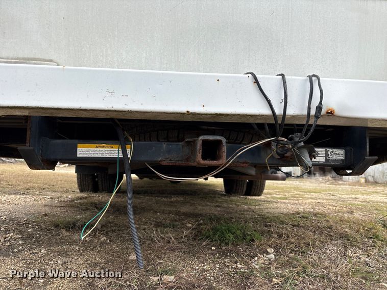 image for item EA7204 2007 Four Winds 31F RV