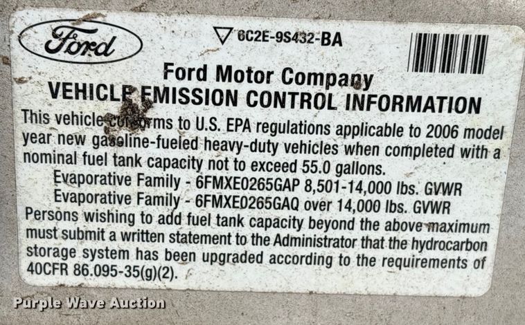 image for item EA7204 2007 Four Winds 31F RV