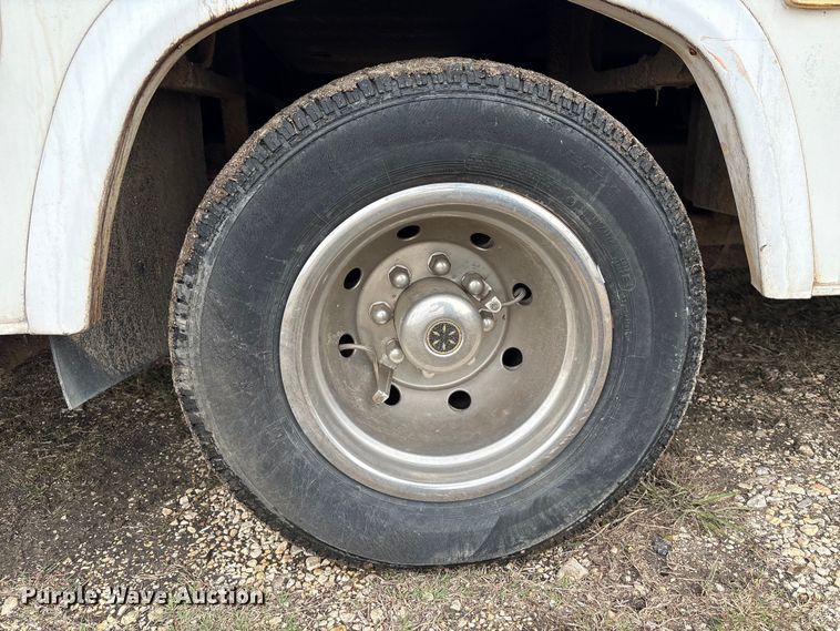 image for item EA7204 2007 Four Winds 31F RV