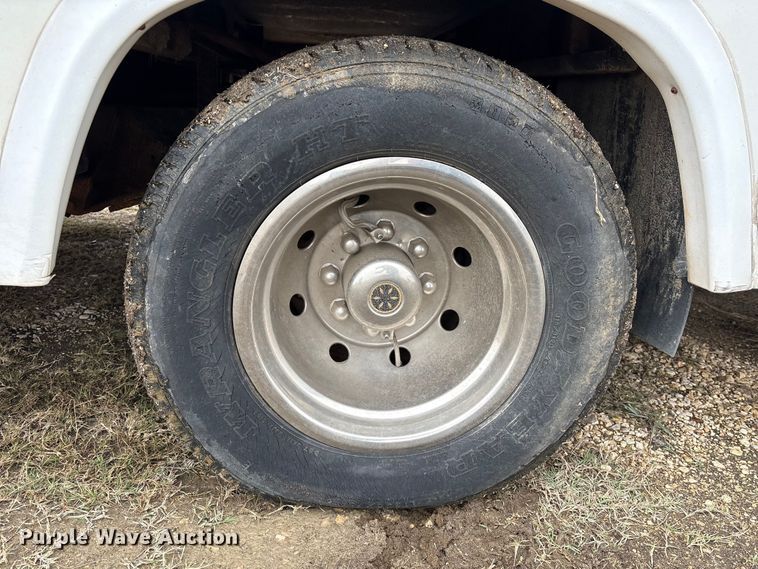 image for item EA7204 2007 Four Winds 31F RV