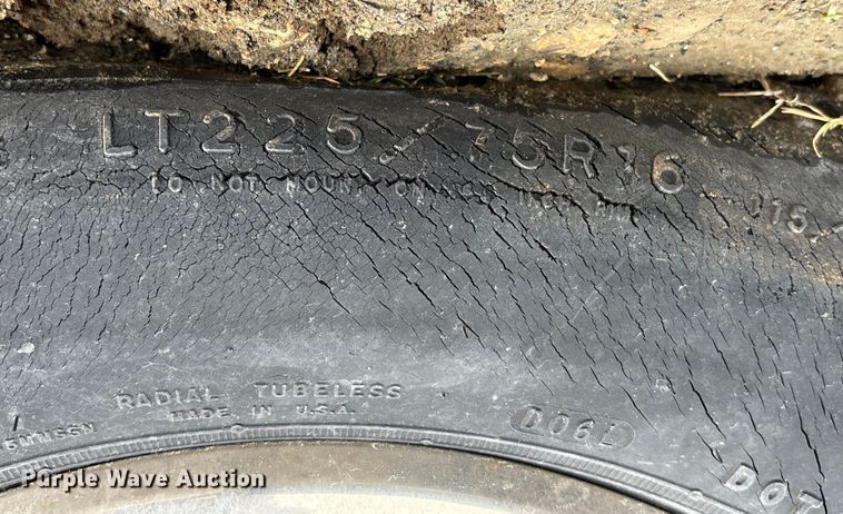 image for item EA7204 2007 Four Winds 31F RV