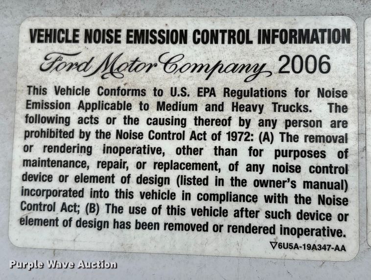 image for item EA7204 2007 Four Winds 31F RV