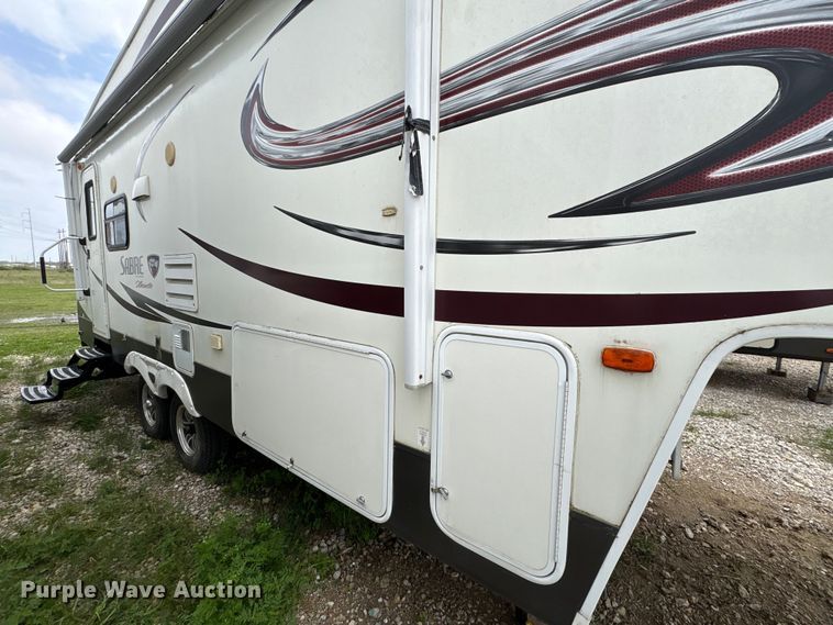 image for item EA7209 2014 Sabre Forest River 250RLUD camper