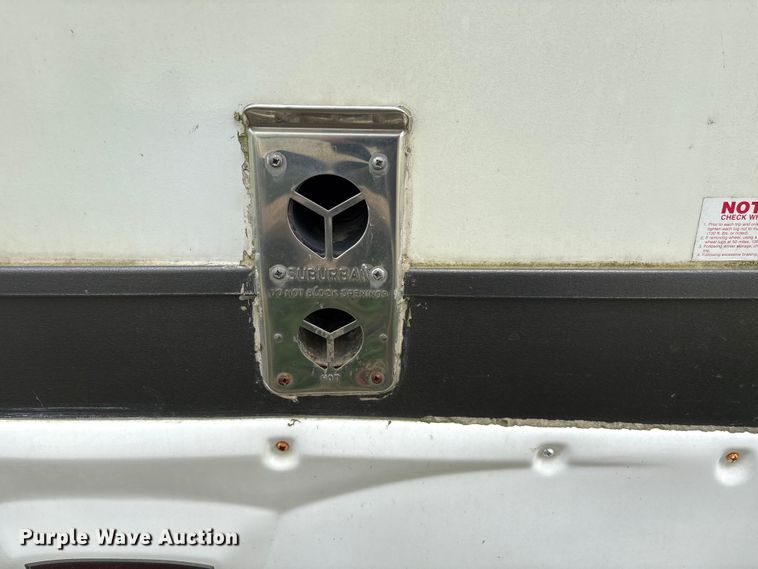 image for item EA7209 2014 Sabre Forest River 250RLUD camper