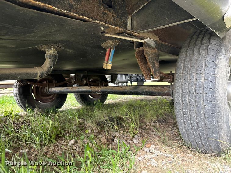 image for item EA7209 2014 Sabre Forest River 250RLUD camper