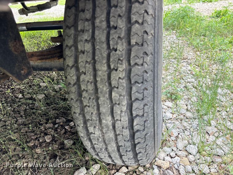 image for item EA7209 2014 Sabre Forest River 250RLUD camper