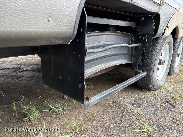 image for item EA7234 2012 Puma Towables Palamino Camper