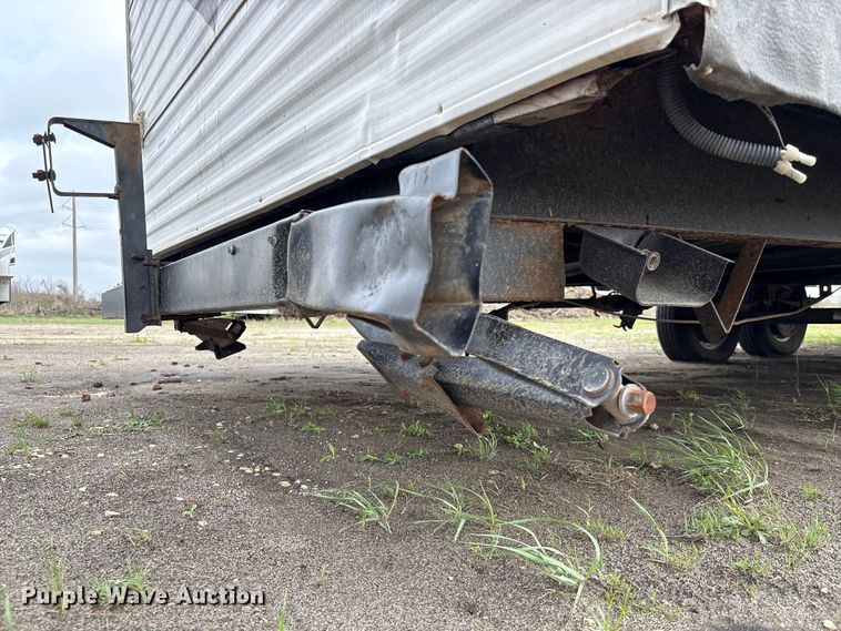 image for item EA7234 2012 Puma Towables Palamino Camper