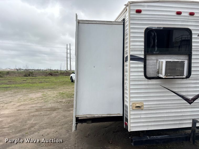 image for item EA7234 2012 Puma Towables Palamino Camper