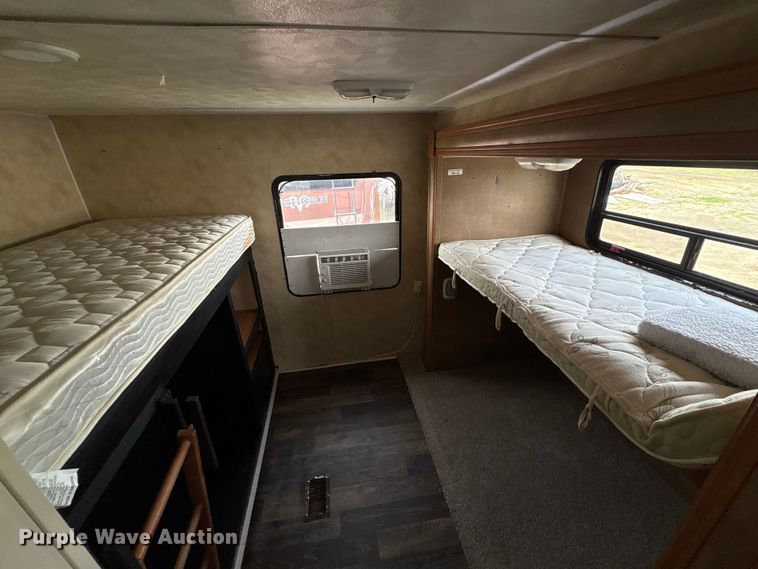 image for item EA7234 2012 Puma Towables Palamino Camper