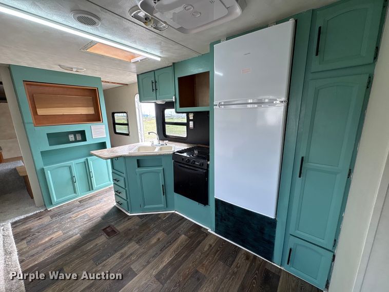 image for item EA7234 2012 Puma Towables Palamino Camper