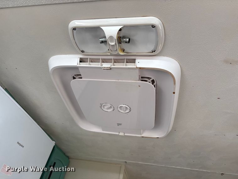 image for item EA7234 2012 Puma Towables Palamino Camper