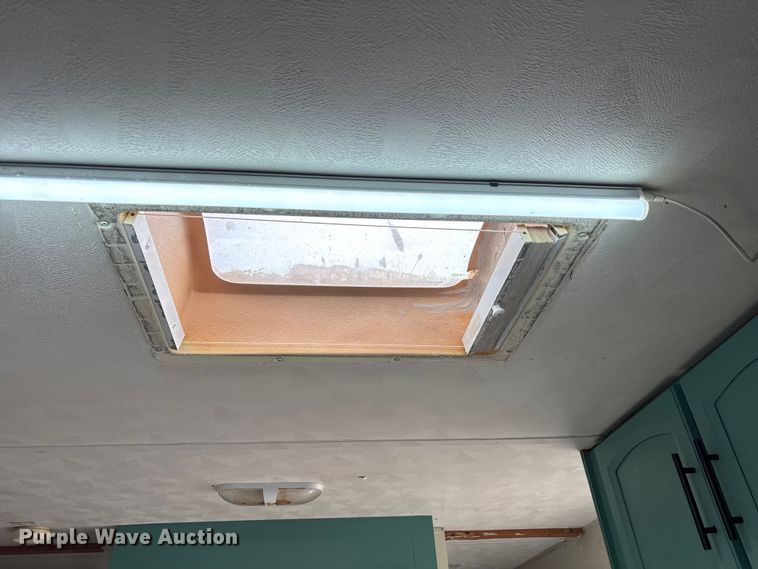 image for item EA7234 2012 Puma Towables Palamino Camper