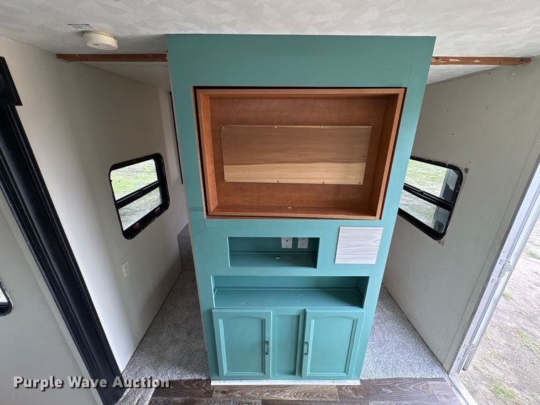 image for item EA7234 2012 Puma Towables Palamino Camper