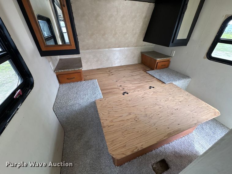 image for item EA7234 2012 Puma Towables Palamino Camper