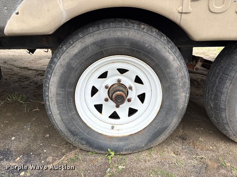 image for item EA7234 2012 Puma Towables Palamino Camper