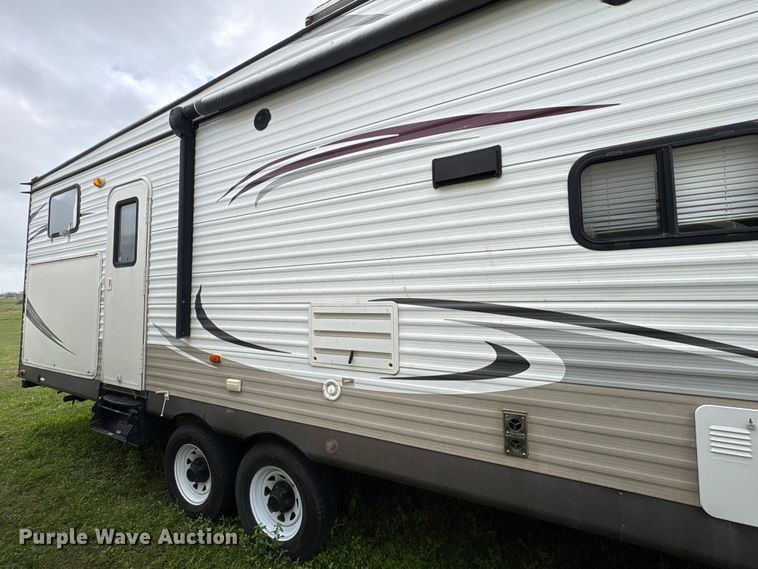 image for item EA7235 2014 Wildwood Forest River camper